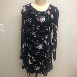 Kendall + Kylie floral mini dress L